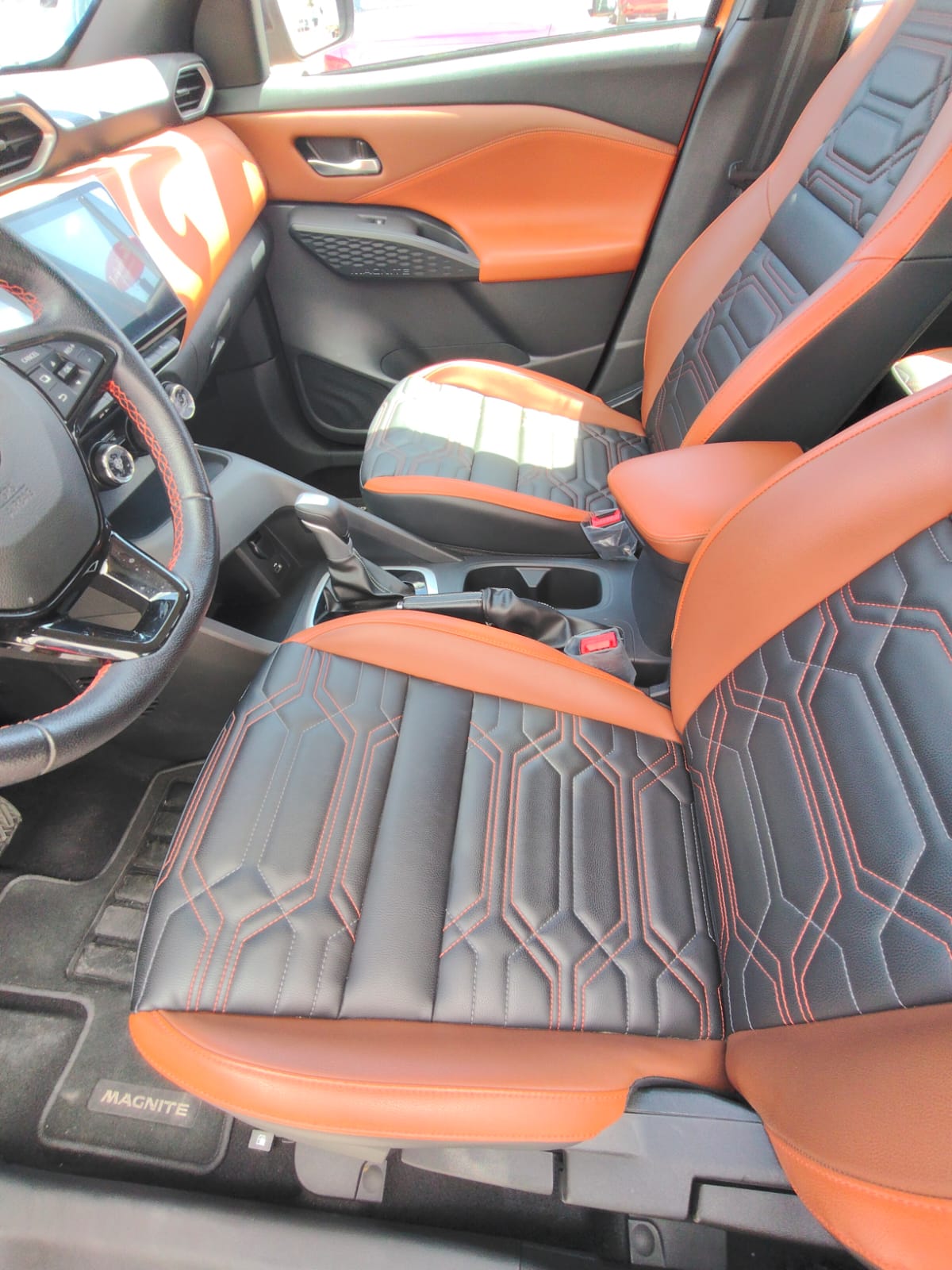 2025 Nissan MAGNITE 5 PUERTAS EXCLUSIVE 1.0 LTS CVT T